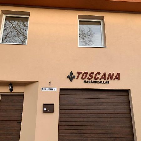 Toscana 4 Debrecen Buitenkant foto